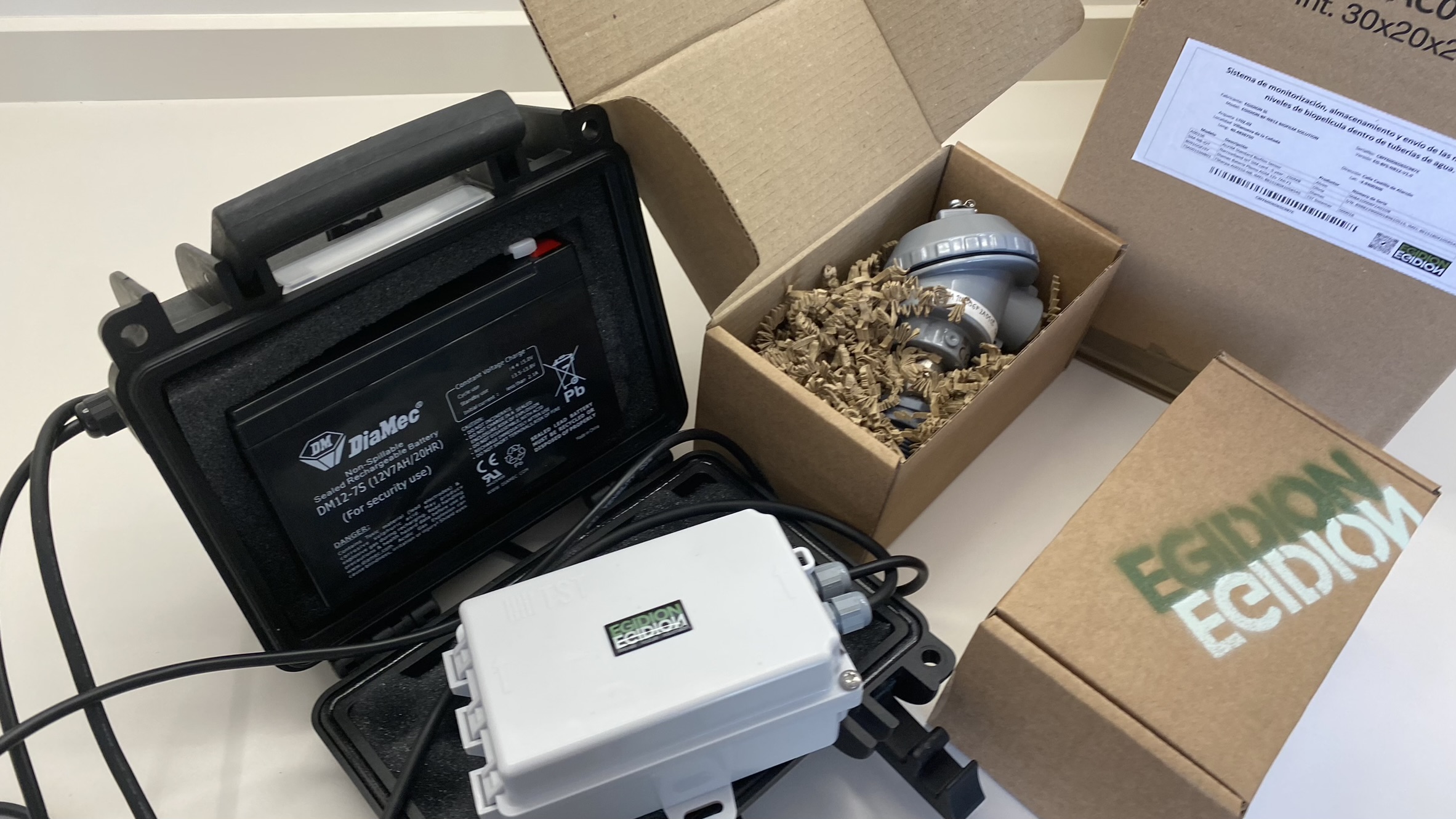 Equipo de monitorización de biopelícula para despliegue industrial